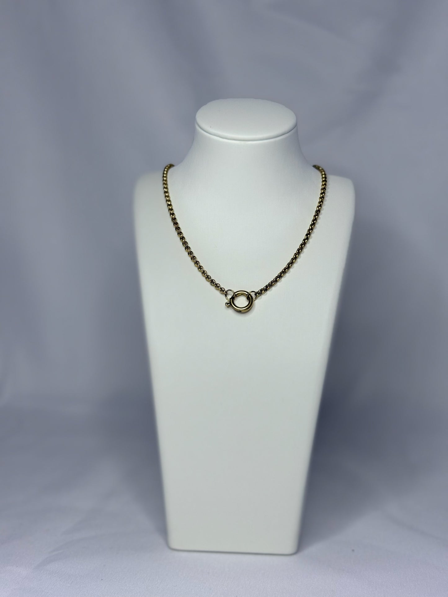 Collar Hallo