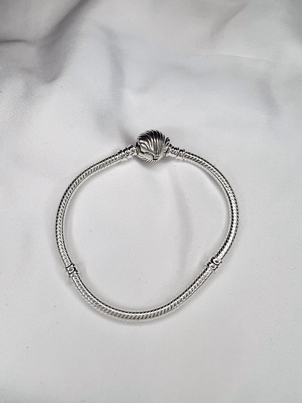Pulseira de Charms