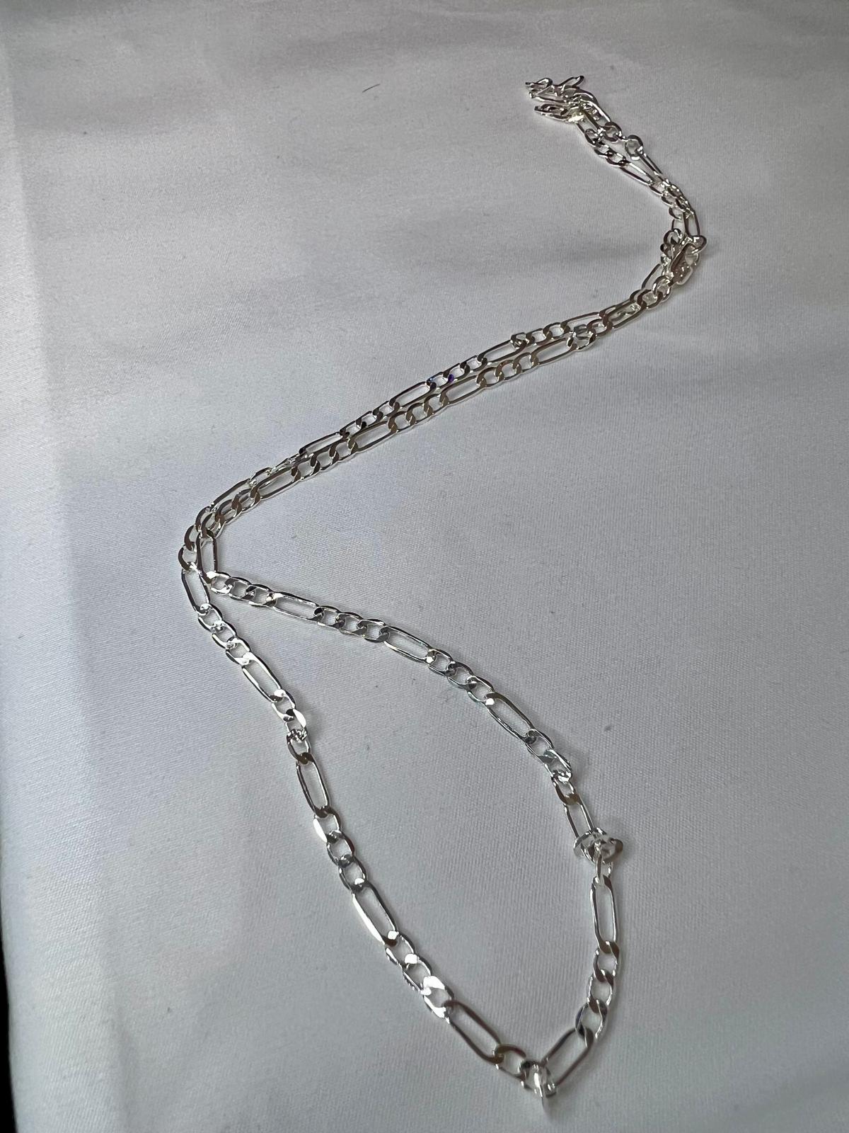 Collar catena