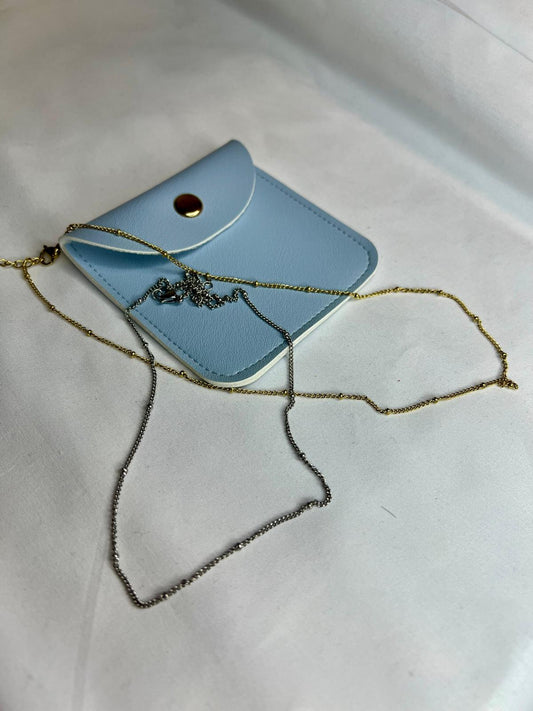 Collar bolitas